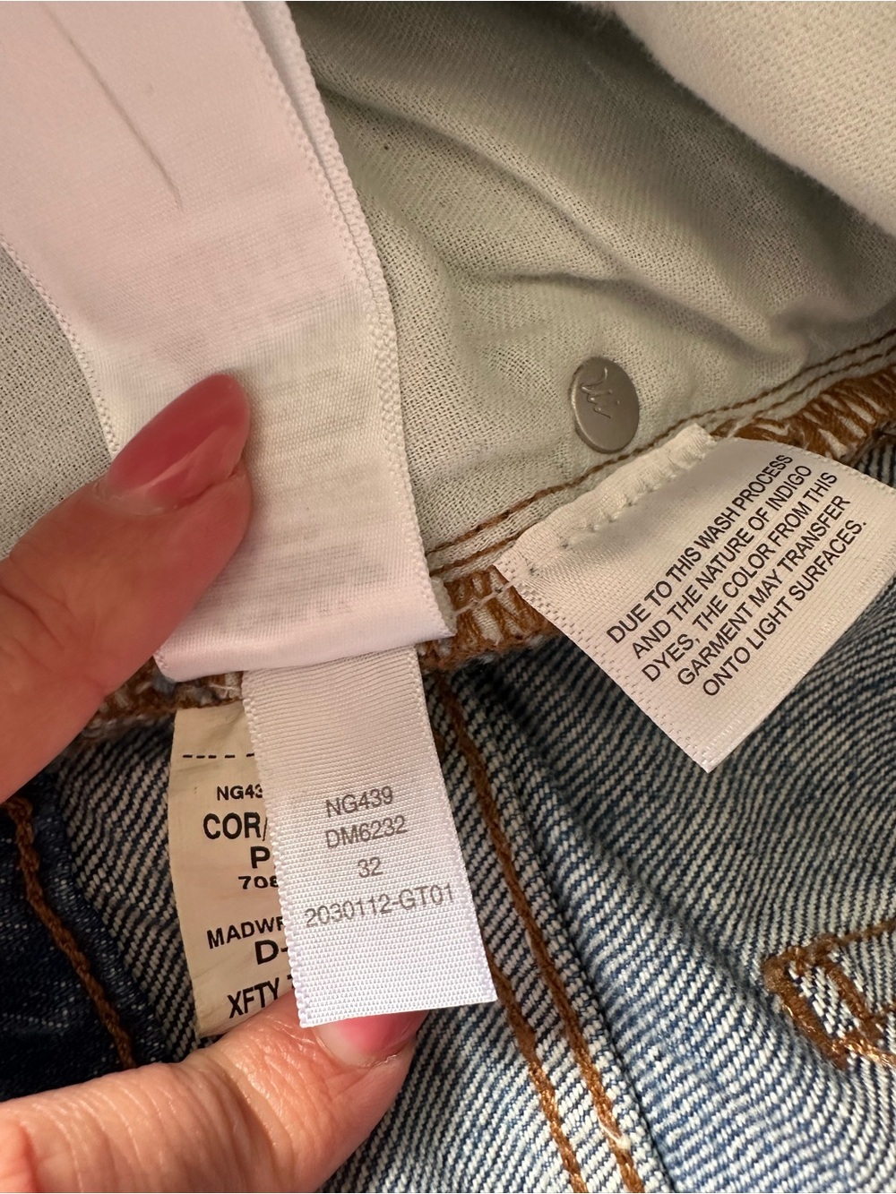 Madewell Relaxed Mid-Length Denim Shorts in Cranwood Wash (NWT) - Picture 7 of 7
